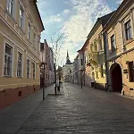 Ultra-central Cozy Flat, Quiet Pedestrian Lane Apartament