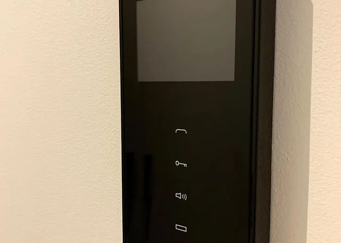 Ultra-central Cozy Flat, Quiet Pedestrian Lane Apartman *